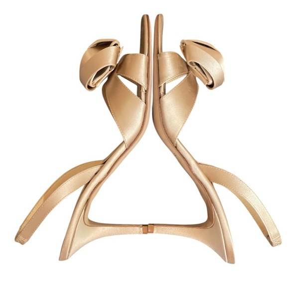 Kate Spade New York Women's Madison
Sandal In Champagne size 8B - Picture 8 of 13